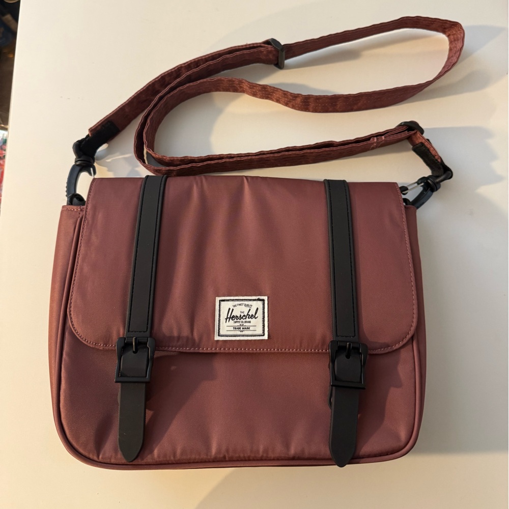 Maroon Herschel Messenger style bag